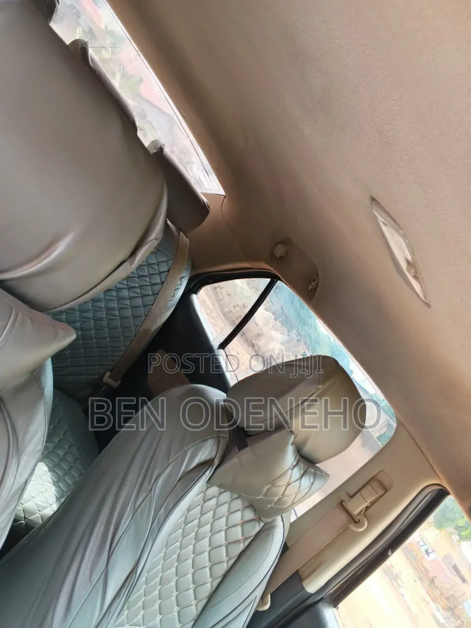 Toyota Yaris 2010 Gray