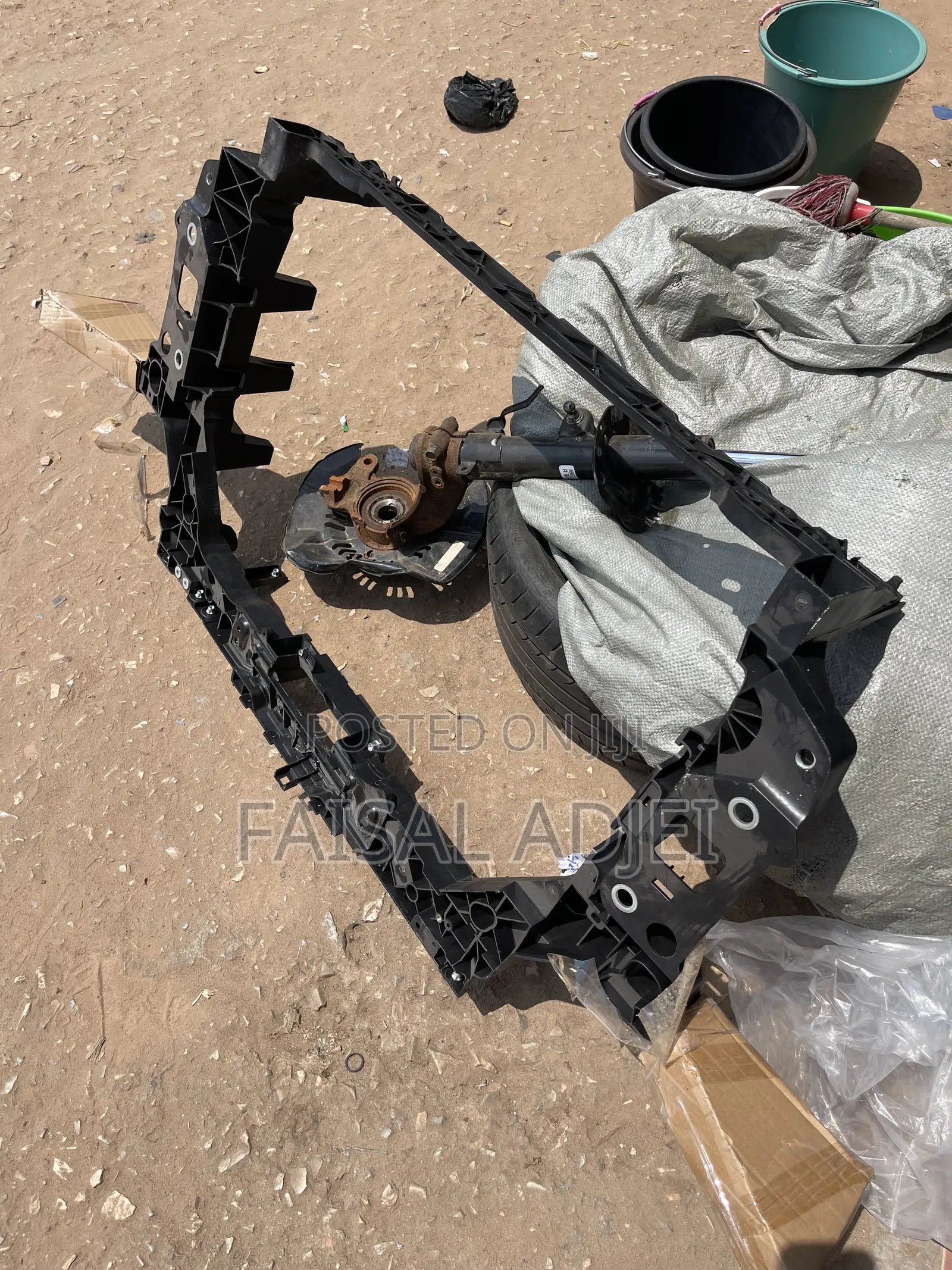 Cr-v 17 Radiator Support