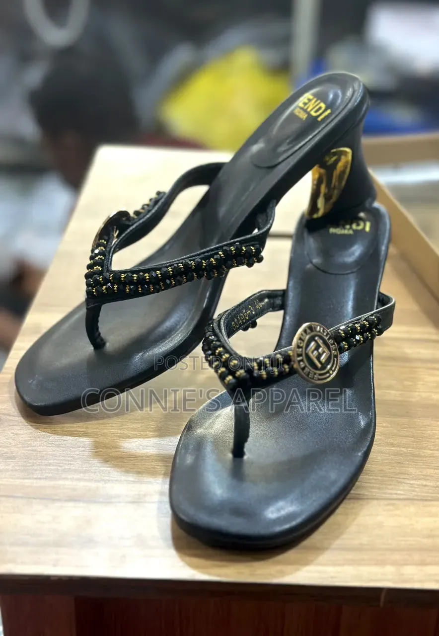 Ladies High Quality Slippers