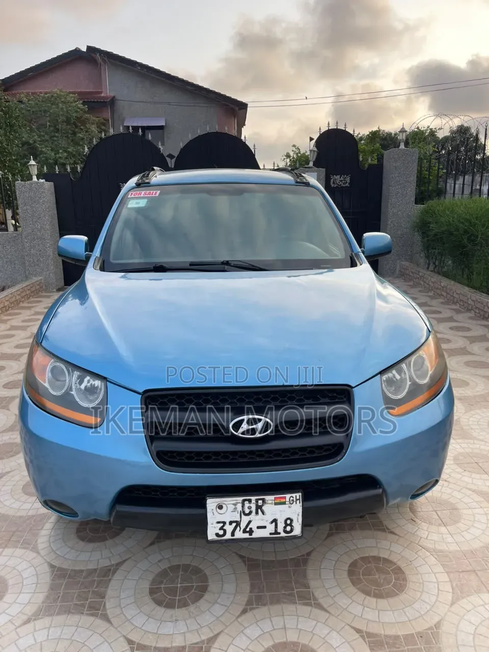 Hyundai Santa Fe 2012 Blue