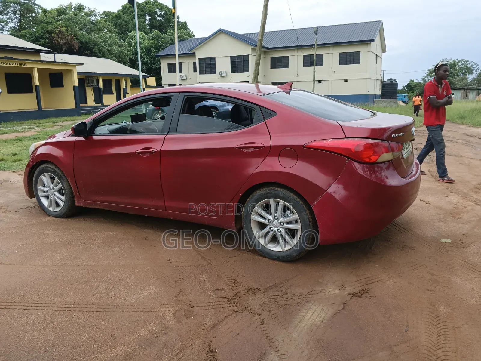 Hyundai Elantra 2013 Red