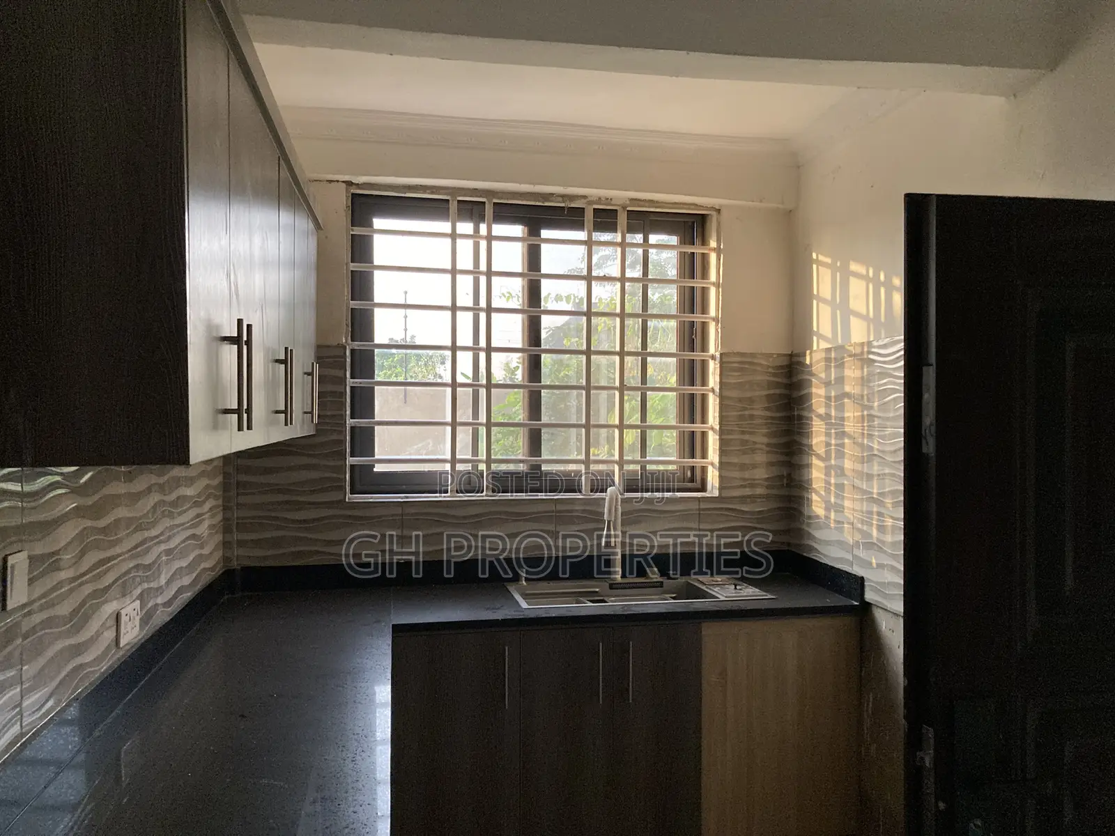 2bdrm Apartment in Daban Newsite, Kumasi Metropolitan for rent