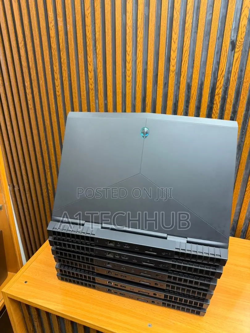 Laptop Alienware 17 R5 16GB Intel Core i9 SSD 512GB
