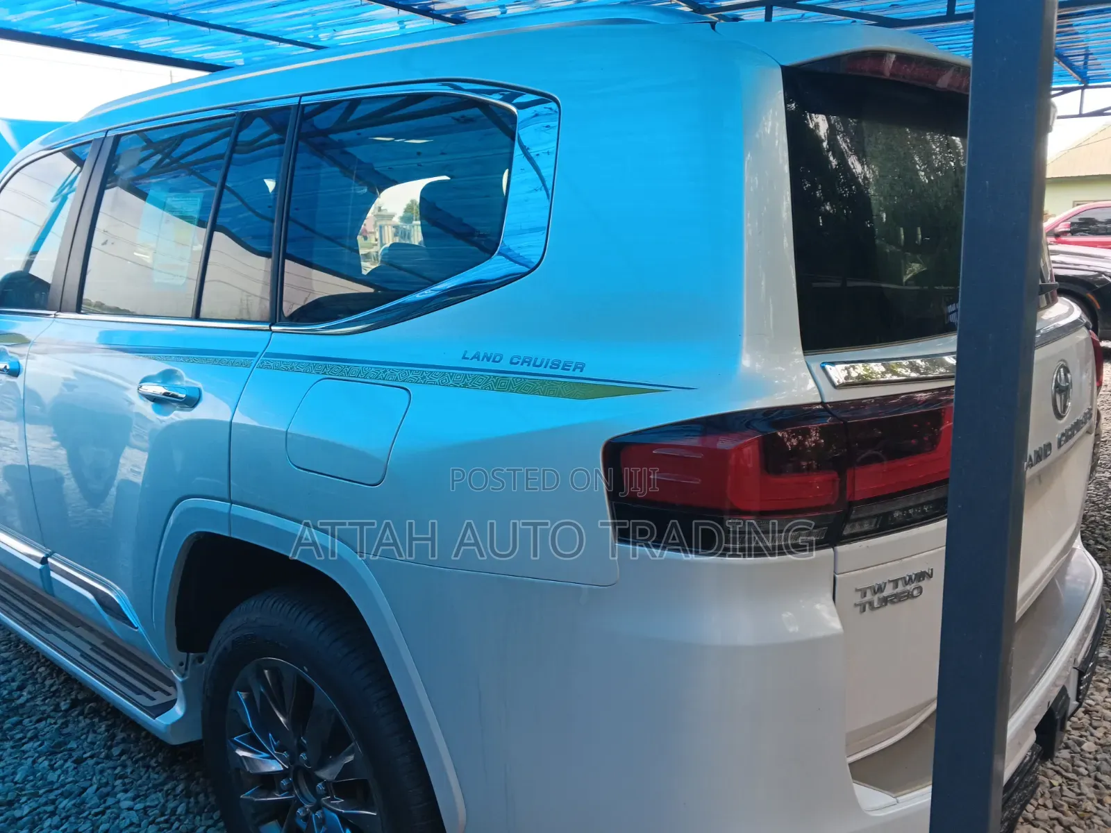 Toyota Land Cruiser Prado 2022 White