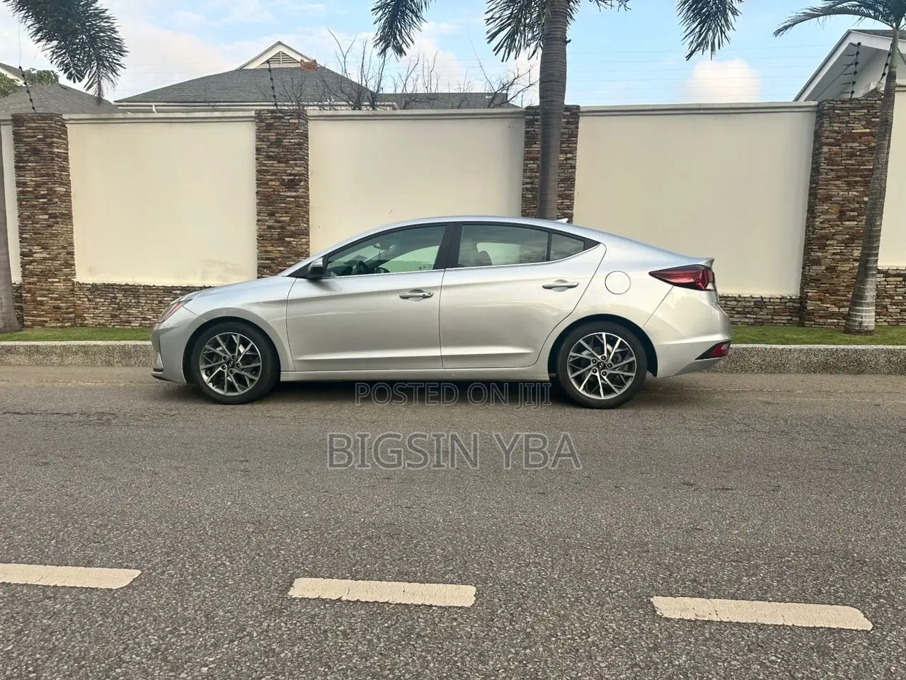 Hyundai Elantra Limited 2019 Gray
