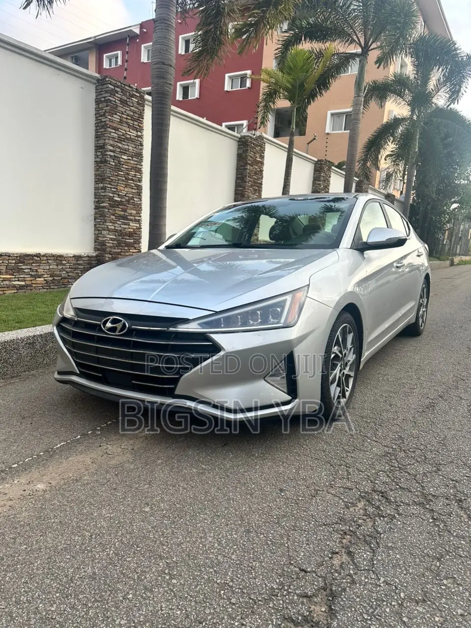 Hyundai Elantra Limited 2019 Gray