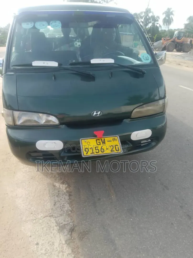Hyundai H-100 2003 Green