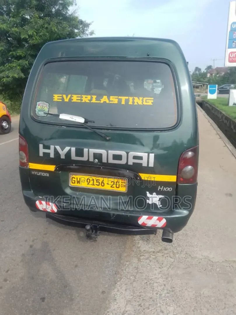 Hyundai H-100 2003 Green