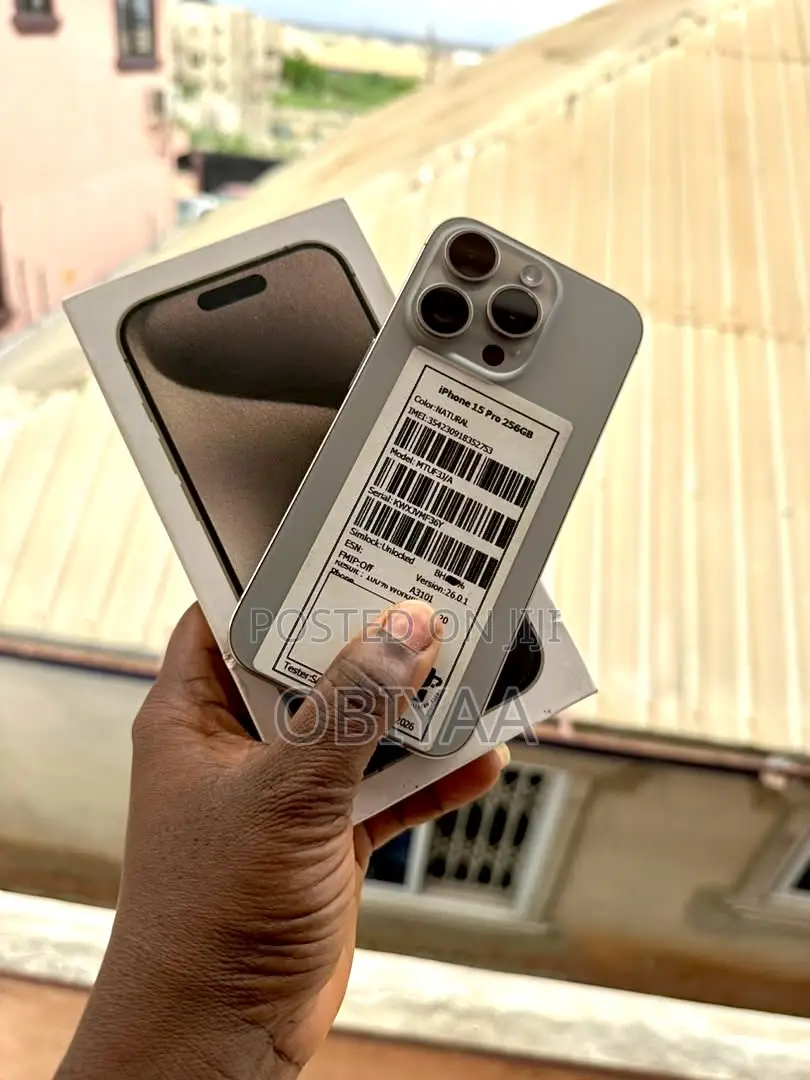 New Apple iPhone 15 Pro 128 GB Silver