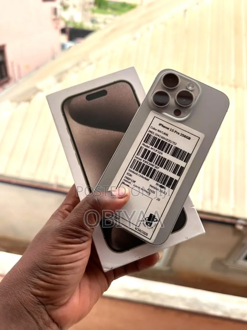 New Apple iPhone 15 Pro 128 GB Silver