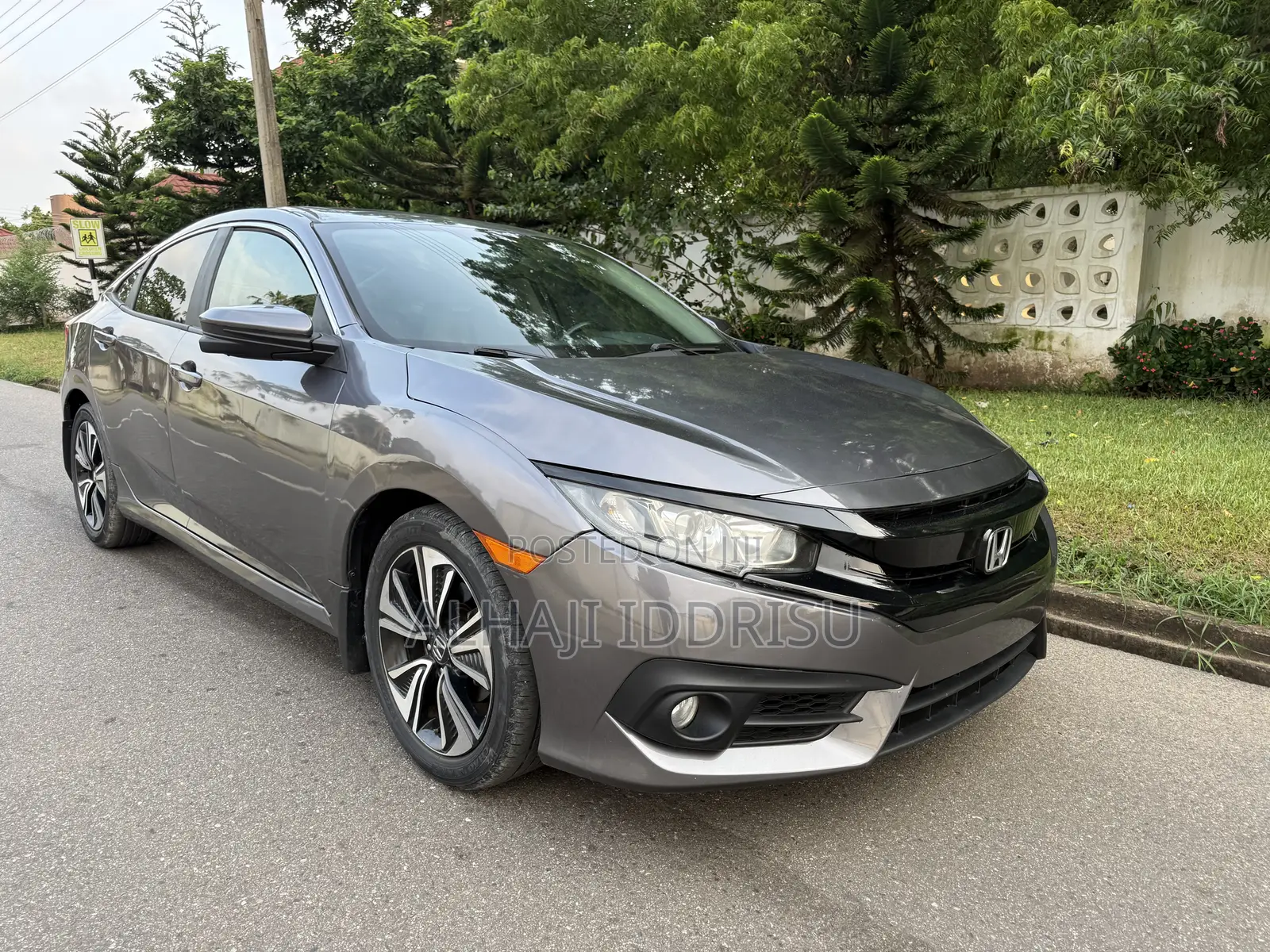 Honda Civic EX-L 4dr Sedan (1.5L 4cyl) 2016 Gray