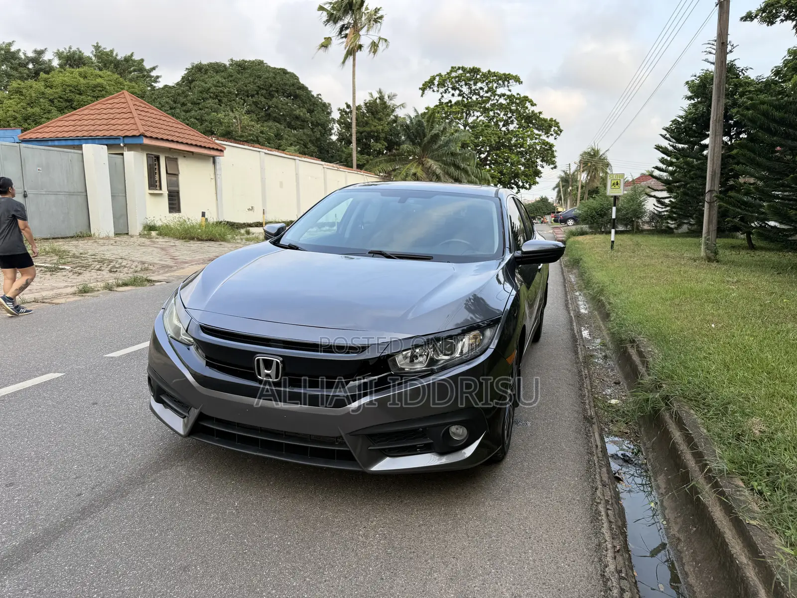 Honda Civic EX-L 4dr Sedan (1.5L 4cyl) 2016 Gray