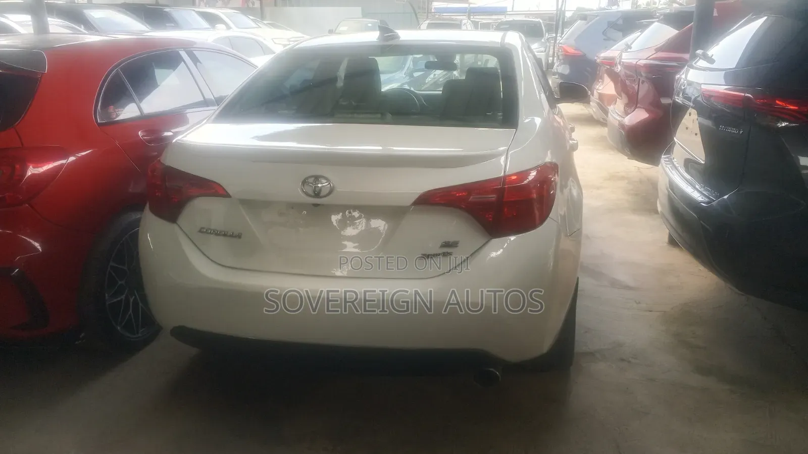 Toyota Corolla 2018 White