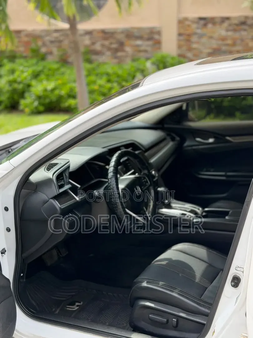 Honda Civic EX-L Sedan 2019 White