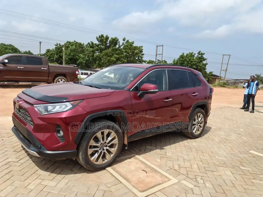 Toyota RAV4 2019 Red