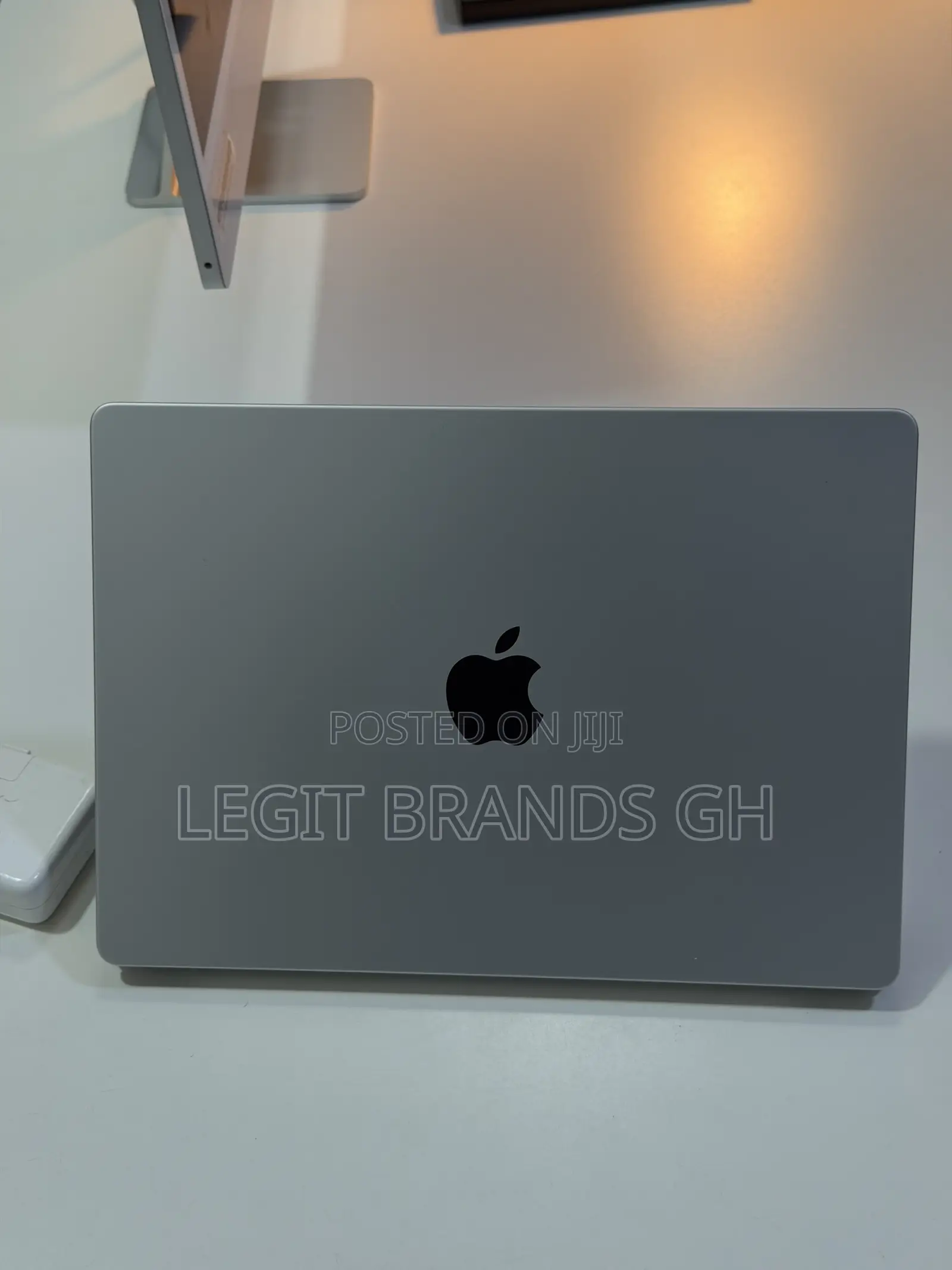 Laptop Apple MacBook Pro 2024 M4 16GB Apple M4 SSD 512GB