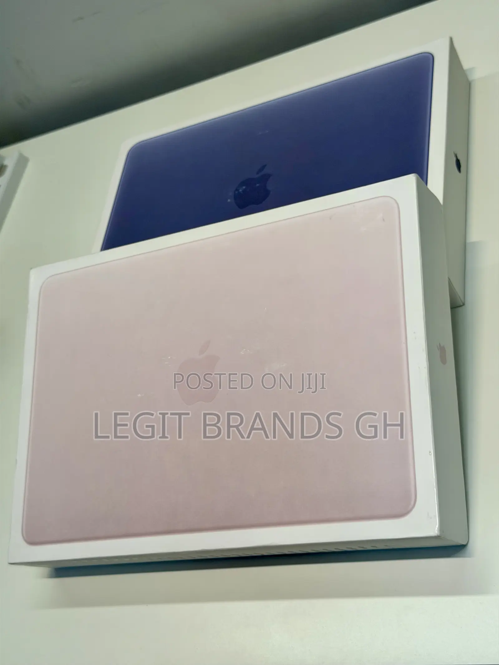 New Laptop Apple MacBook Neo 2026 8GB Apple M5 SSD 256GB