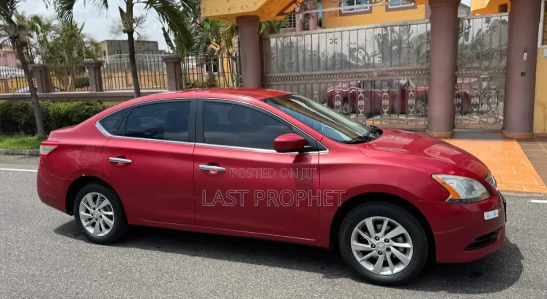 Nissan Sentra 2015 Red