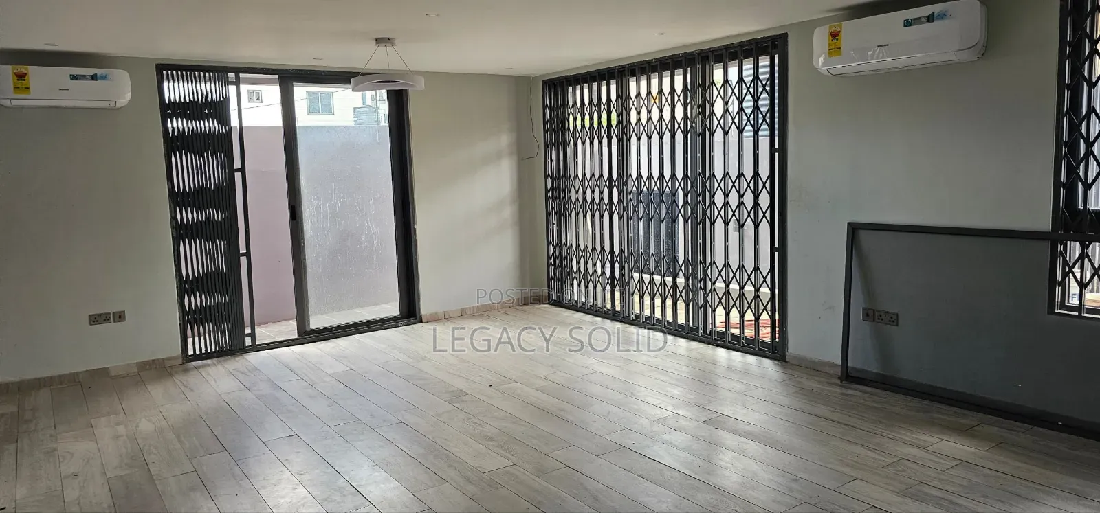 4bdrm Duplex in Legacy Solid Real, Tseaddo for rent