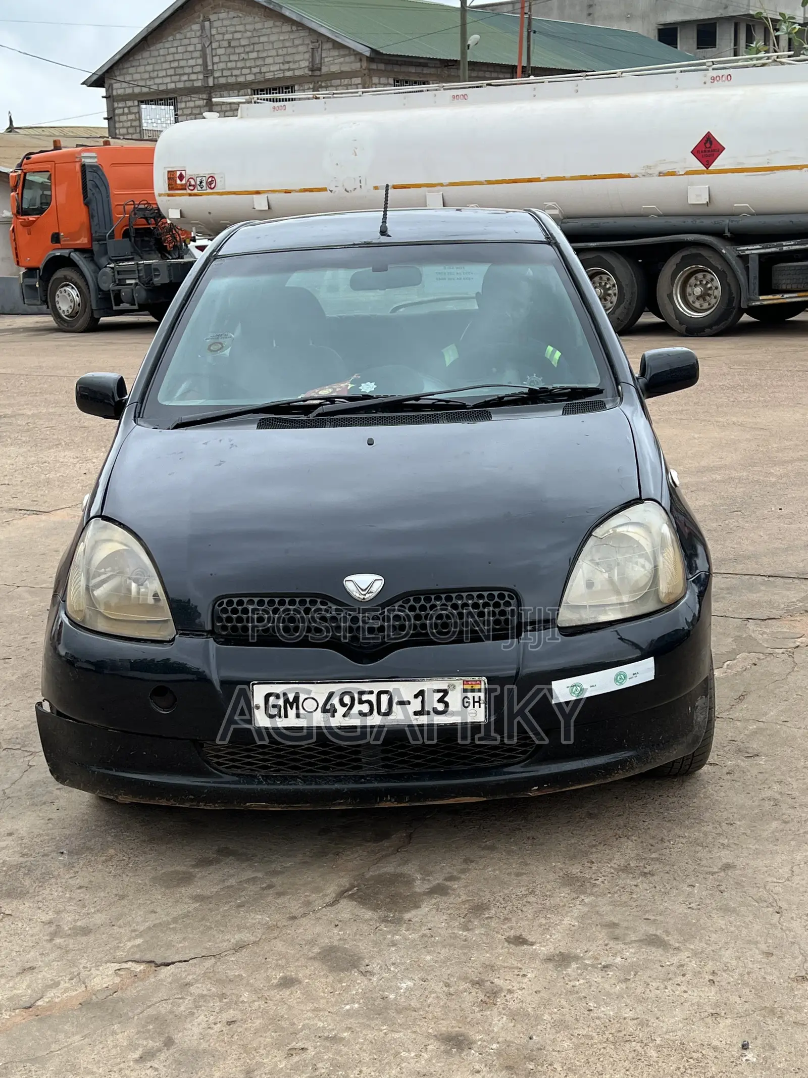 Toyota Vitz 1.3 AWD 3dr 2003 Black