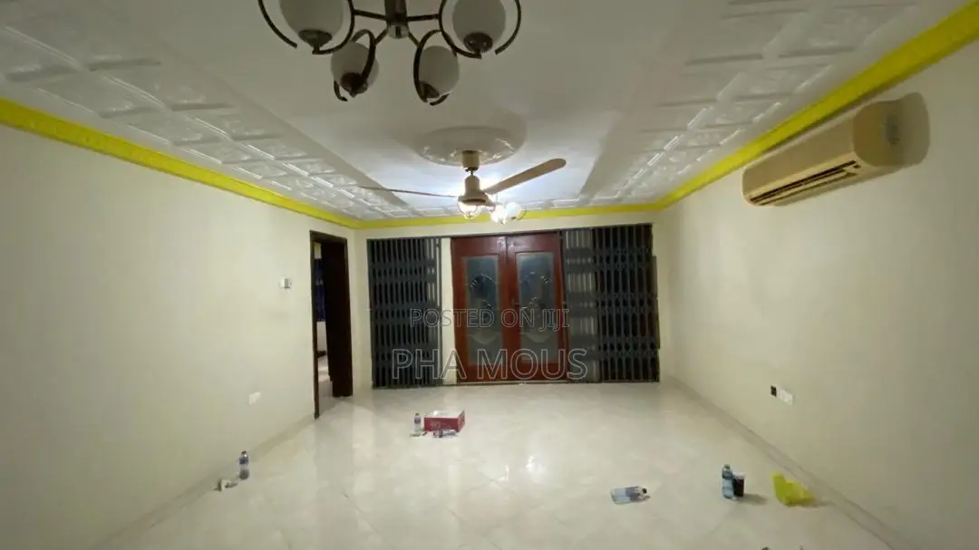 3bdrm Apartment in Ofankor for rent