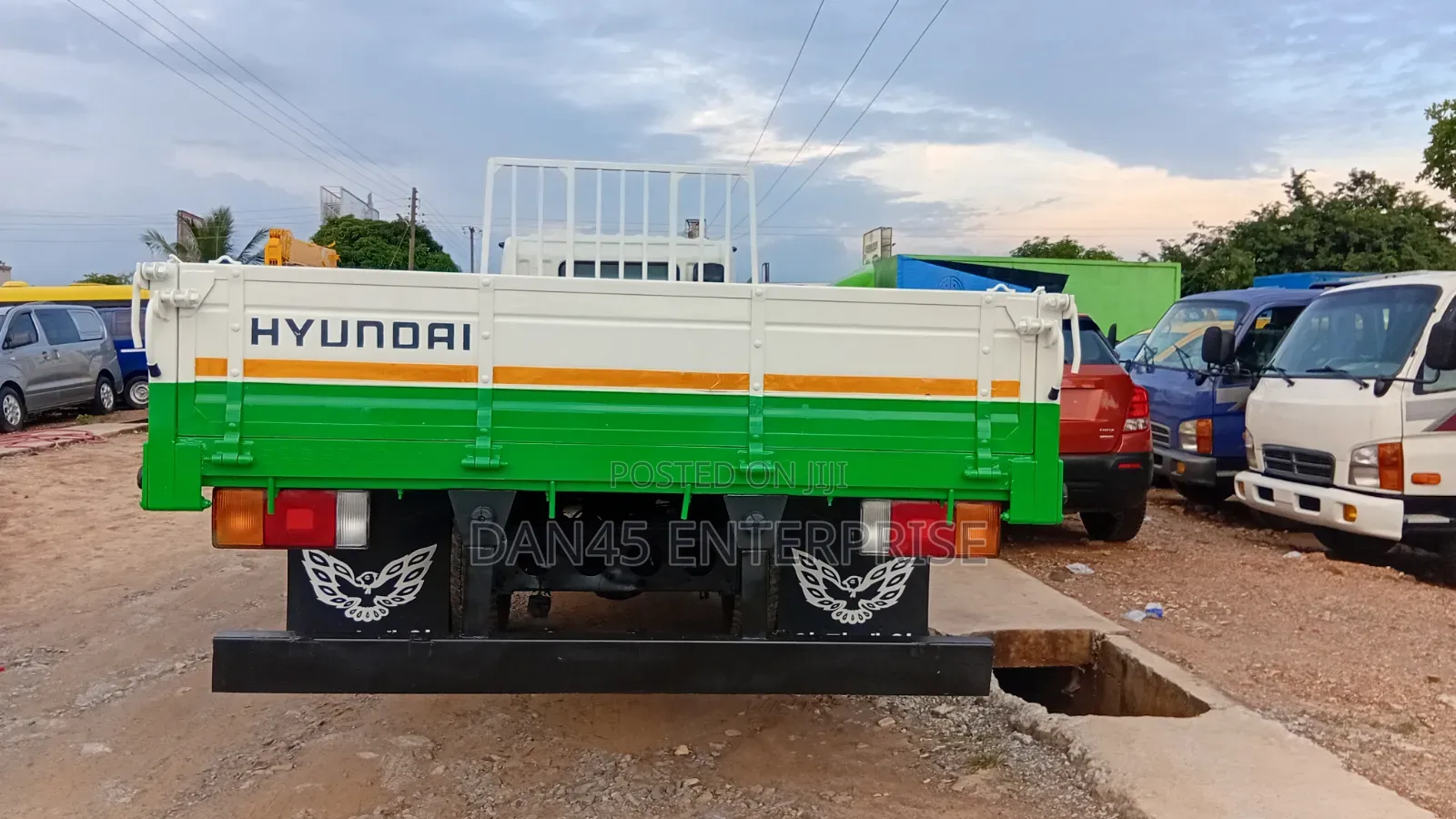 Hyundai 5ton 8holes Big Headlight Manual Engine