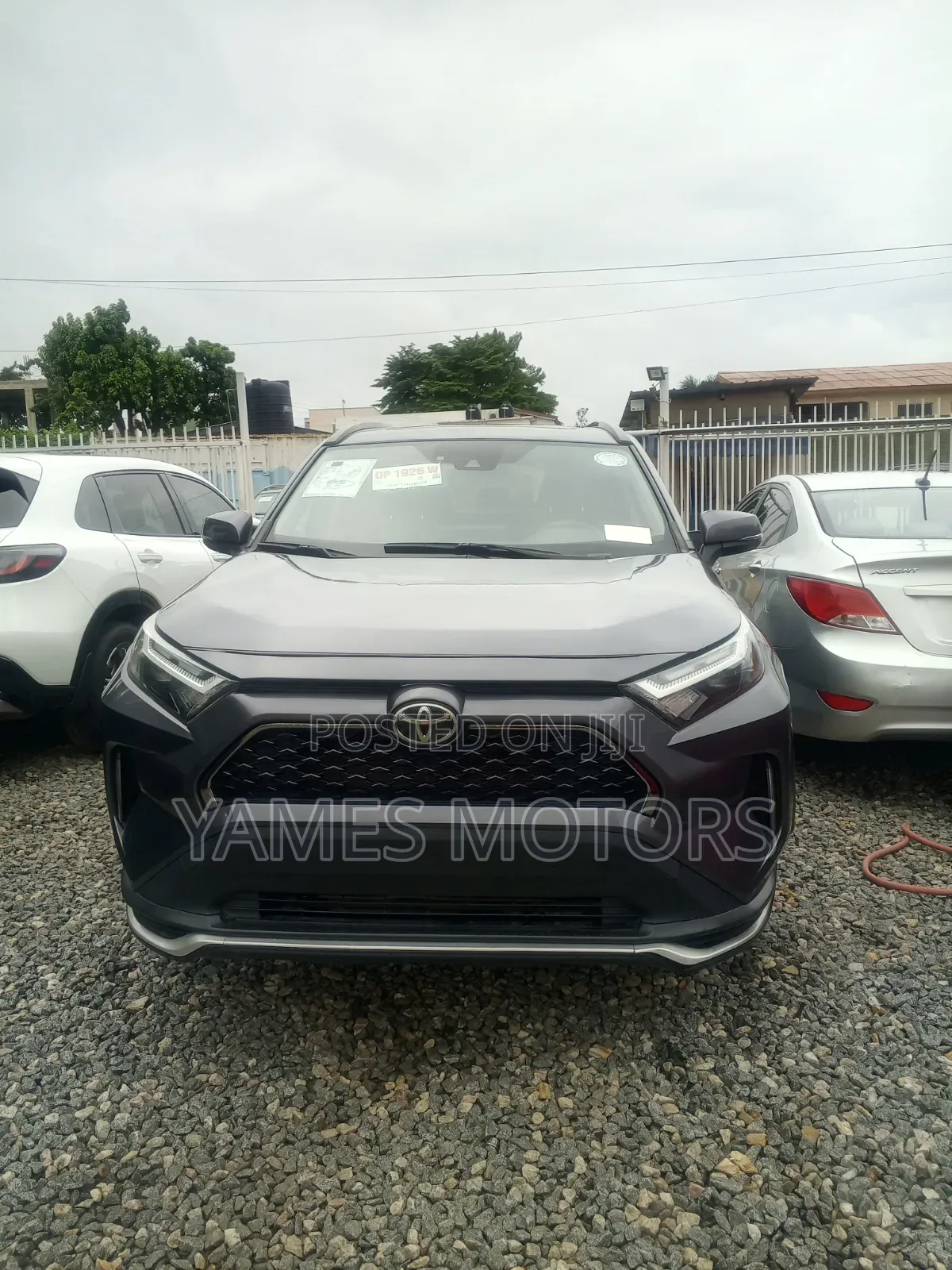 Toyota RAV4 XLE 2022 Gray