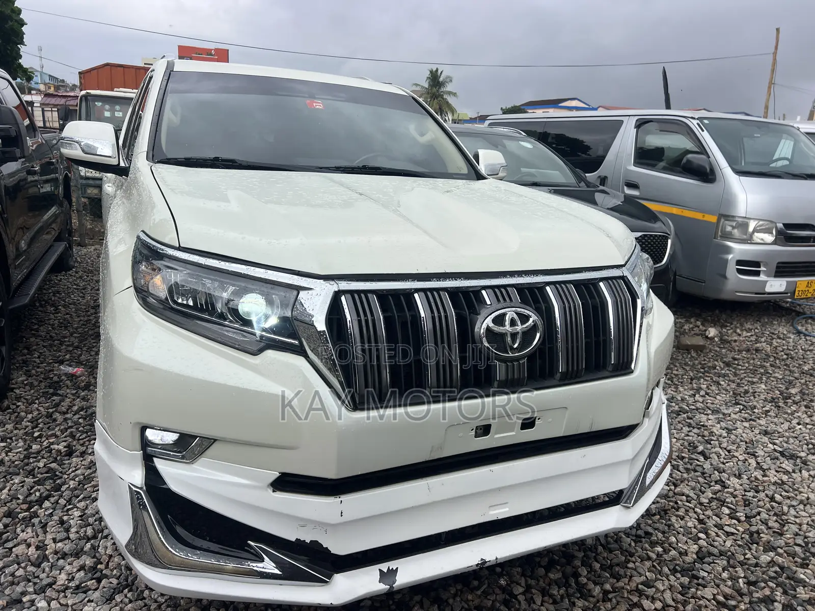 Toyota Land Cruiser Prado 2.7 2018 White