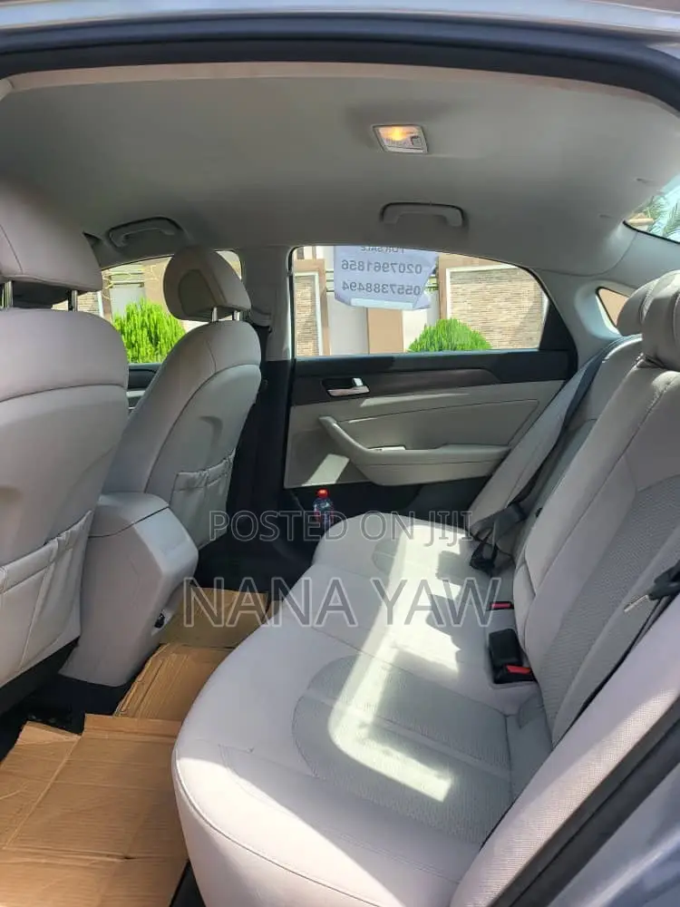 Hyundai Sonata SE 4dr Sedan (2.4L 4cyl 6A) 2015 Burgundy