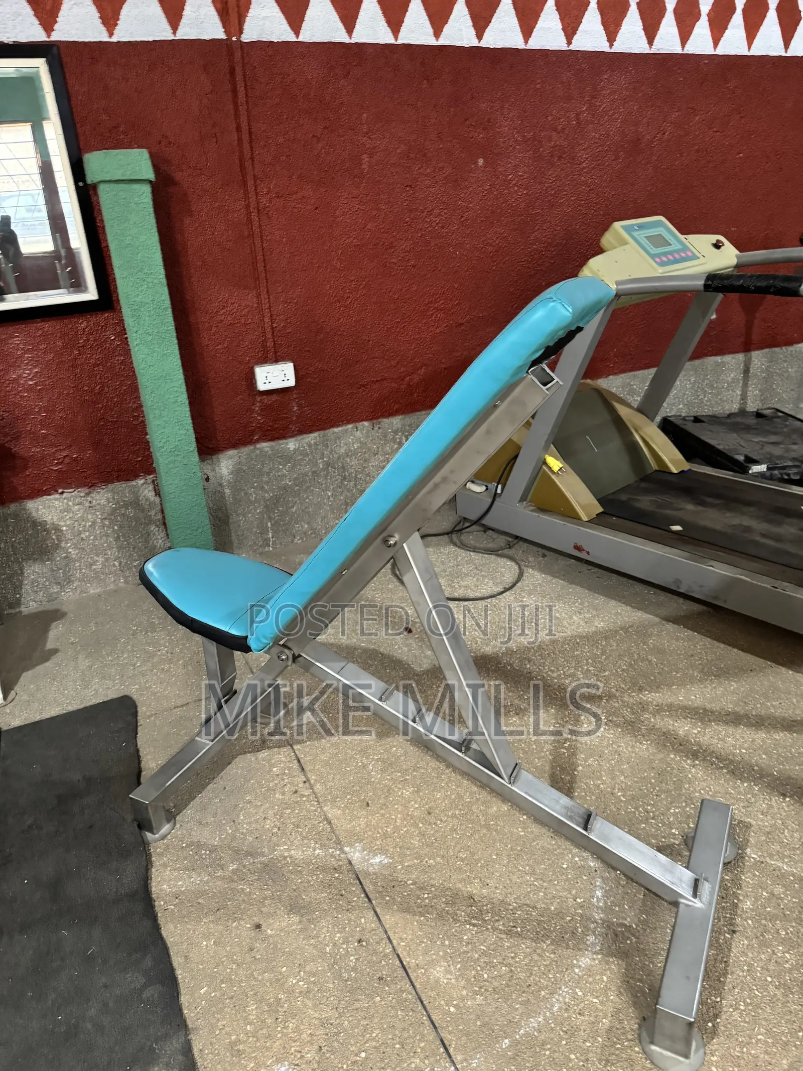 Commercial Adjustable Bench