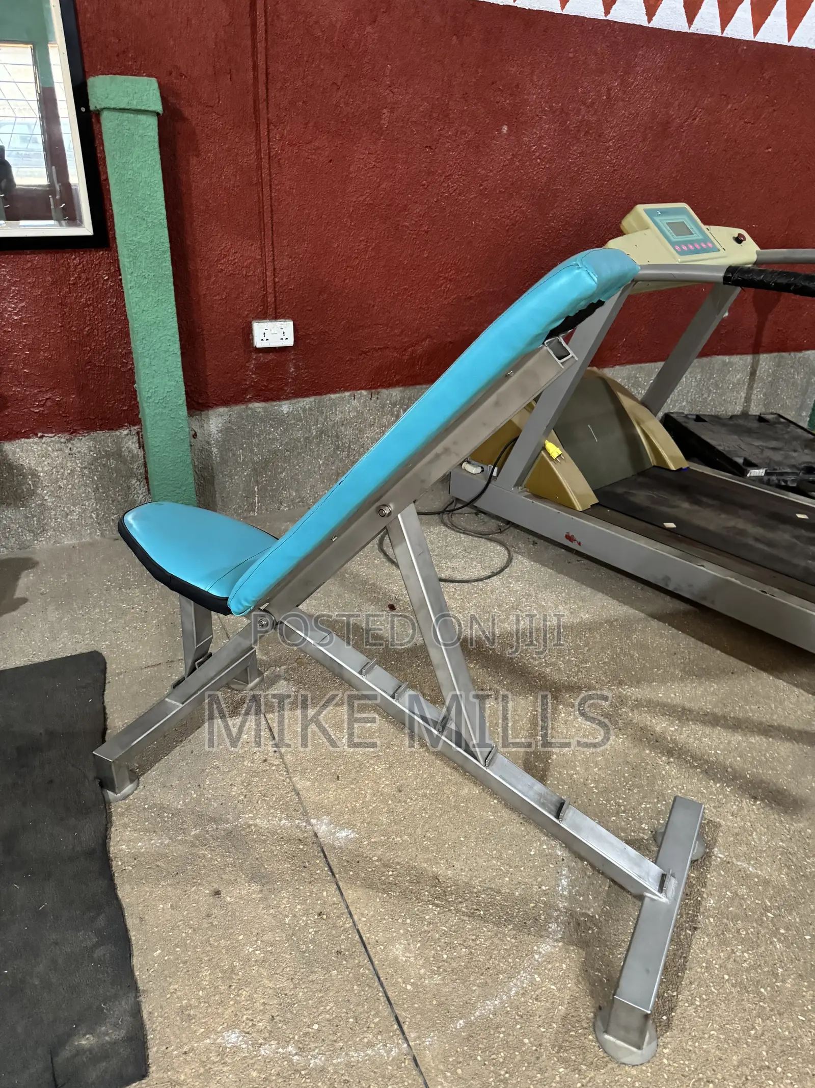 Commercial Adjustable Bench