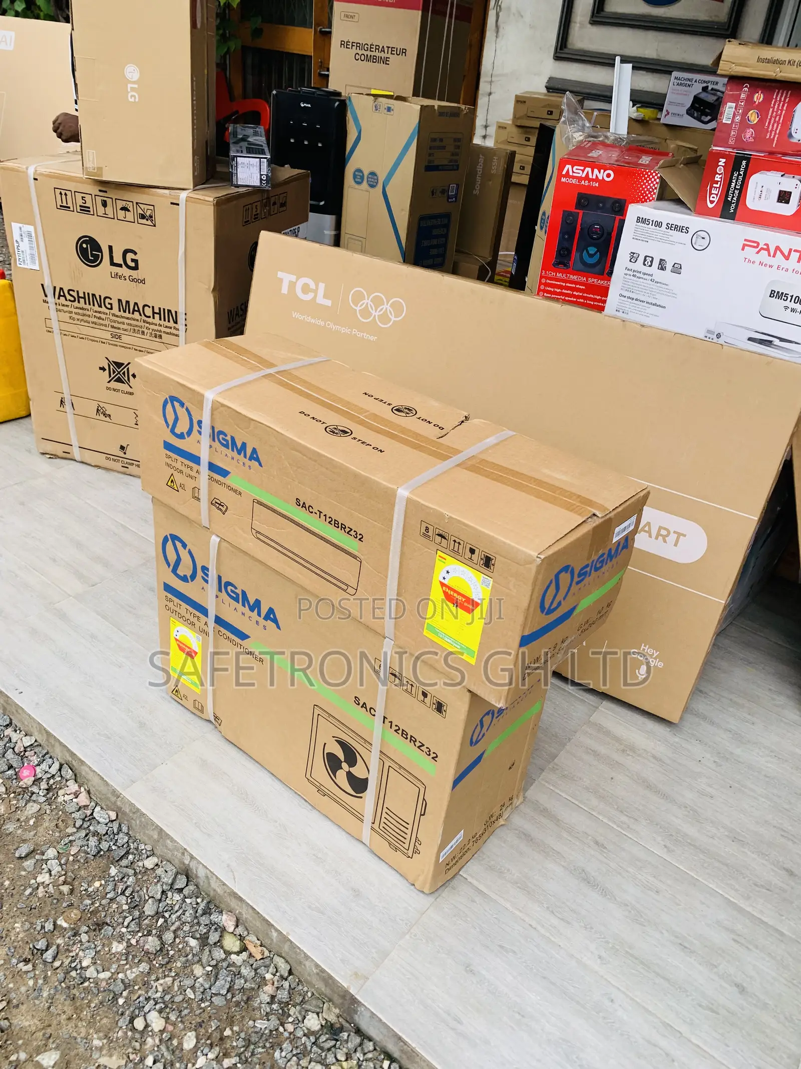 Ultra Modern Air Conditioner Sigma 2.5hp R410 Breeze-Hy24sb