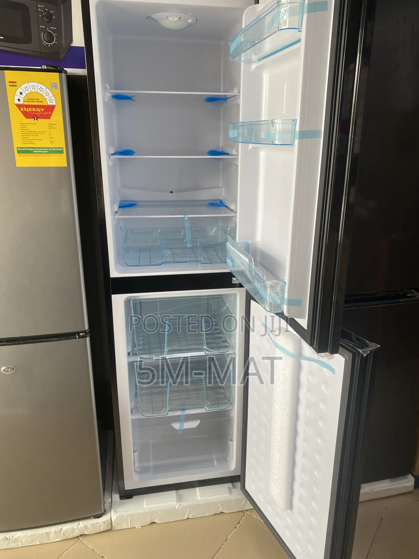 Black Glass Nasco Nasd2-24fl 196litre Double Door Bottom Freezer