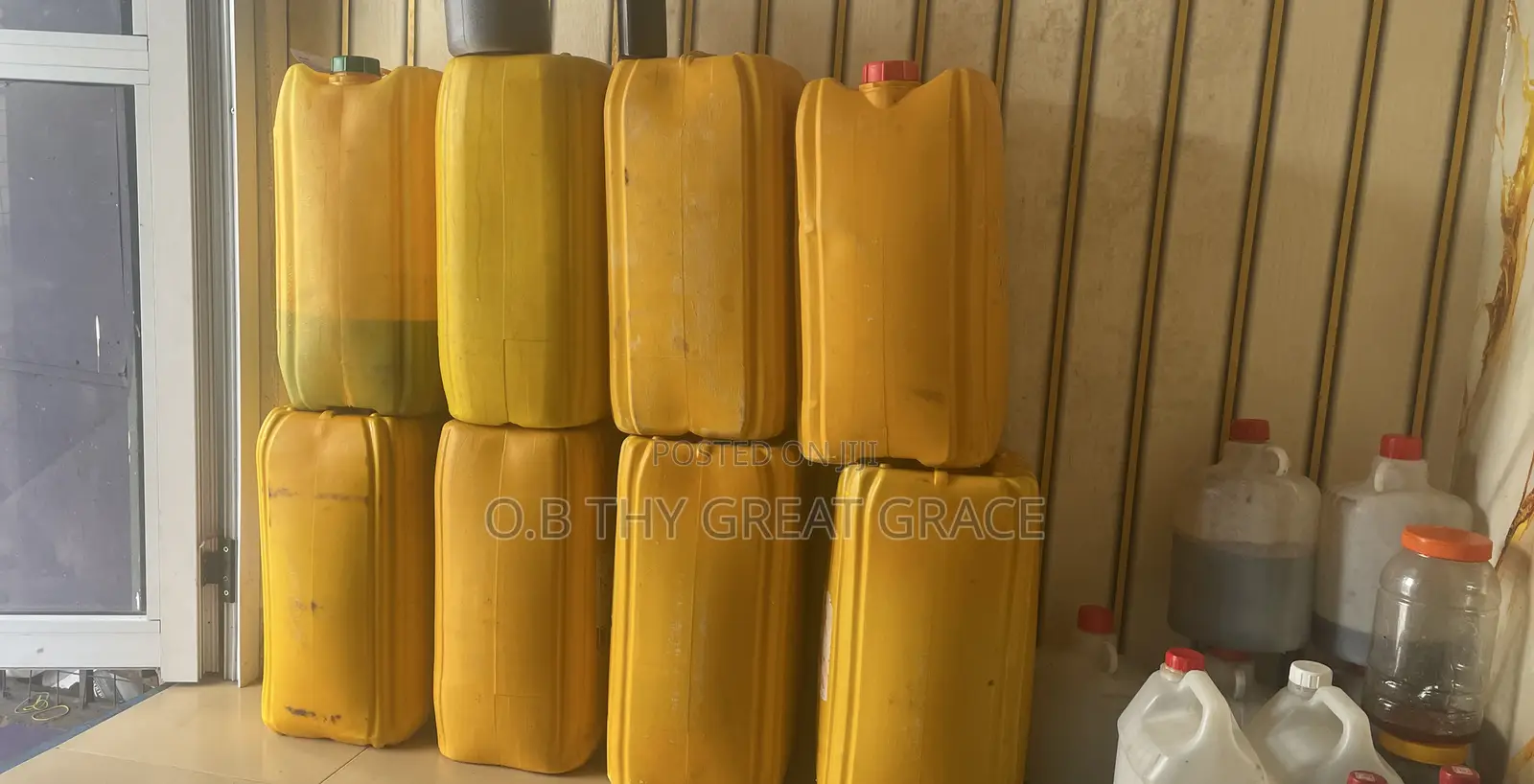 25 Litter Raw and Organic Honey in Accra
