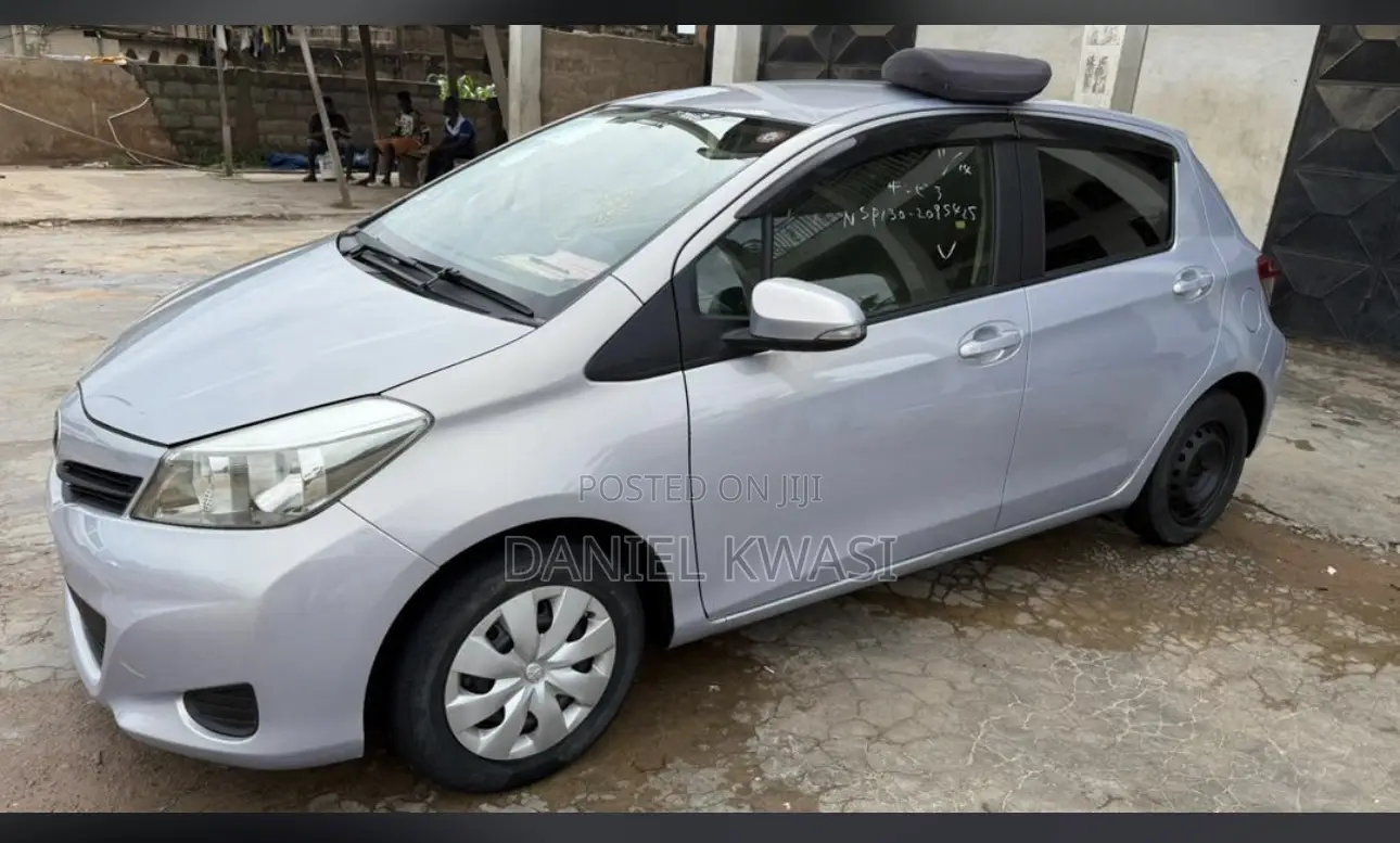 Toyota Vitz 1.0 FWD 3dr 2012