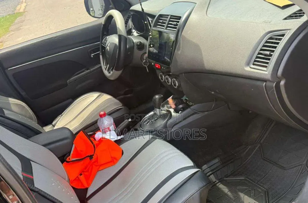 Mitsubishi Outlander Sport 2017 Black