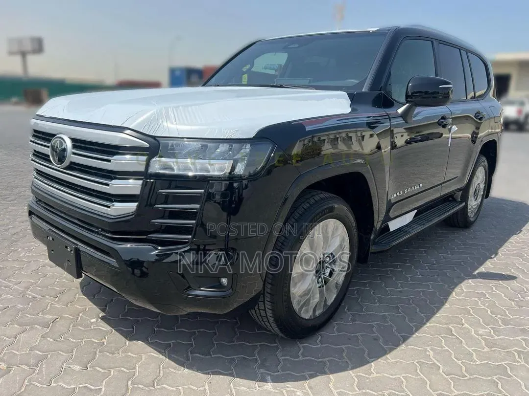 New Toyota Land Cruiser 79 Series 2025 Black