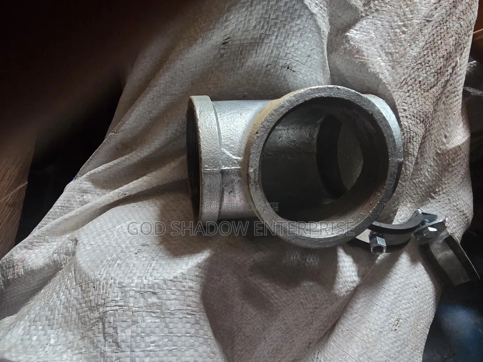 2" Galvanised Tee Threaded