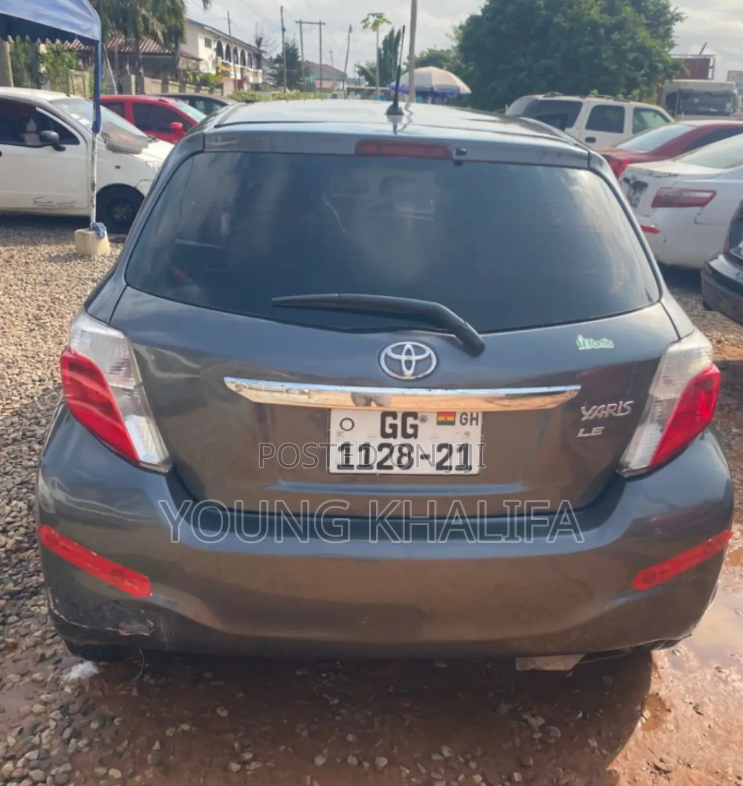 Toyota Vitz 2012 Gray