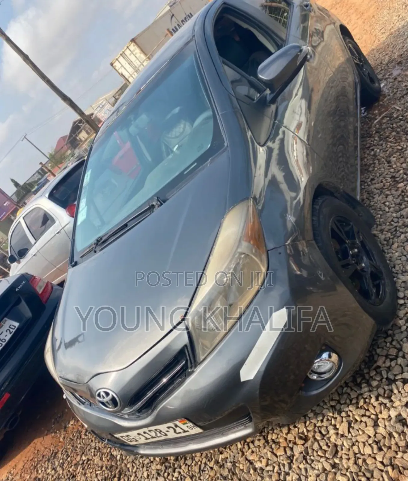Toyota Vitz 2012 Gray