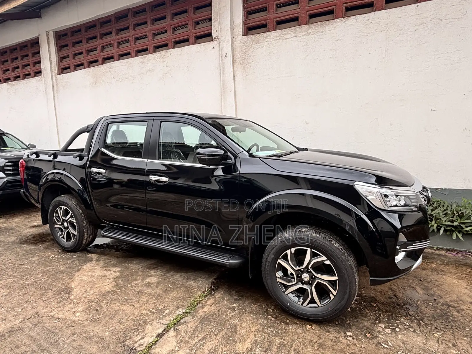 New Dongfeng Rich 7 2025 Black