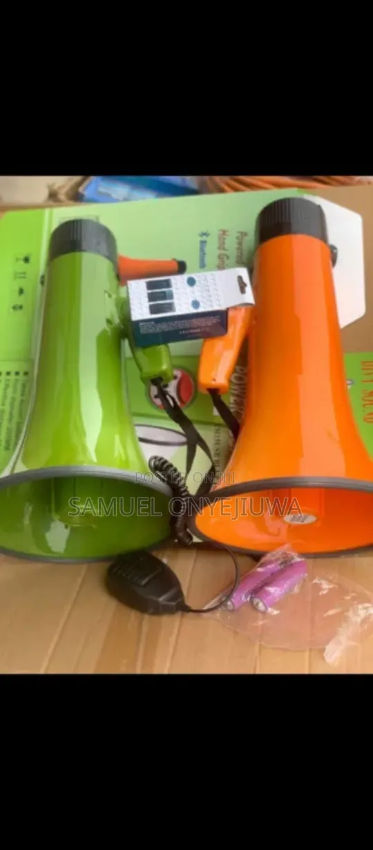 Tm-15 Megaphone
