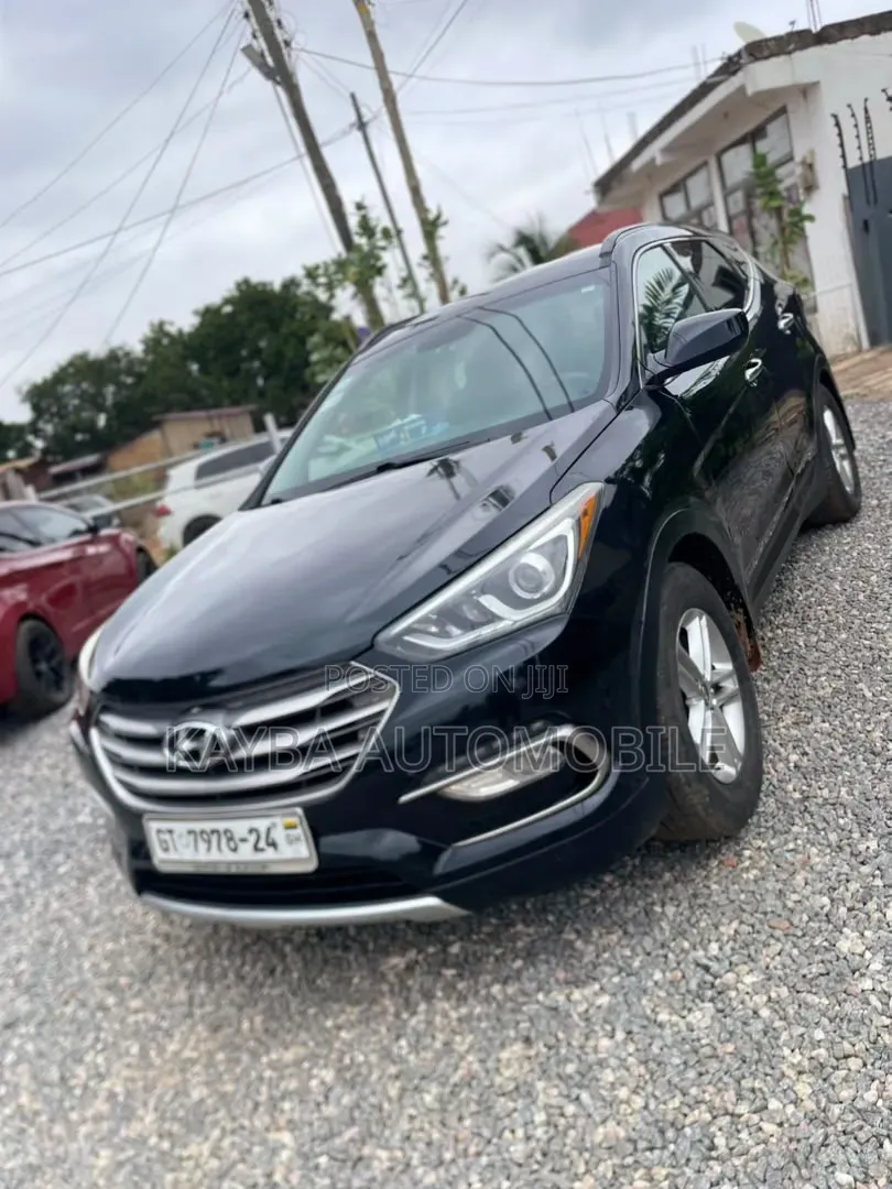 Hyundai Santa Fe 2016 Black