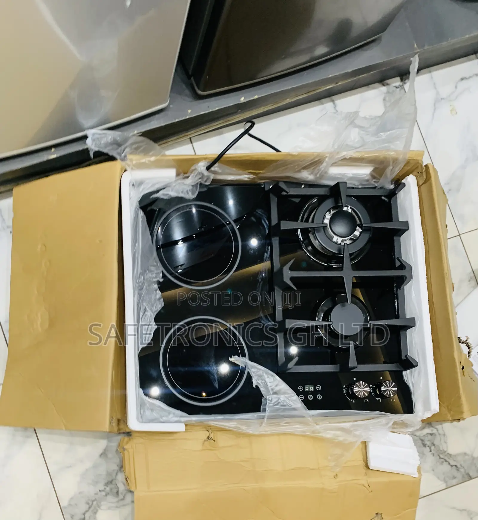 Most Exclusive 2-2 Gas Electric Built in Kenwood Cooker