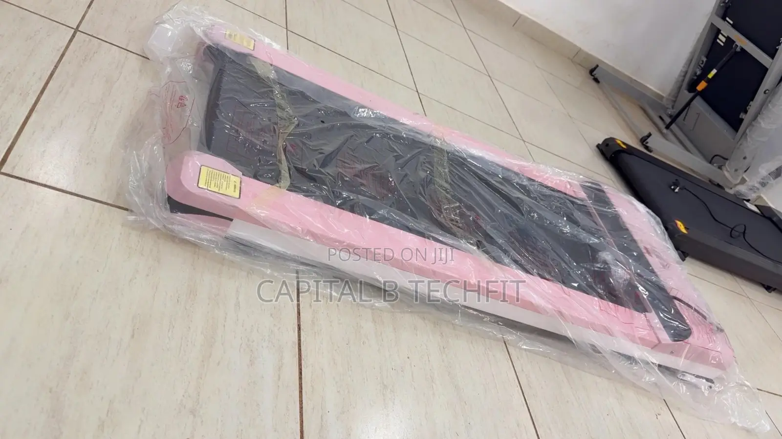 A90-X512 Walking Pad (Armless Treadmill) Technofitness Brand