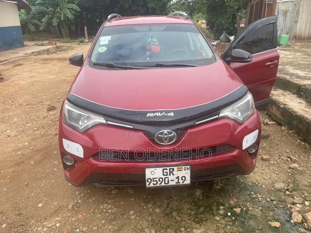 Toyota RAV4 2017 Red