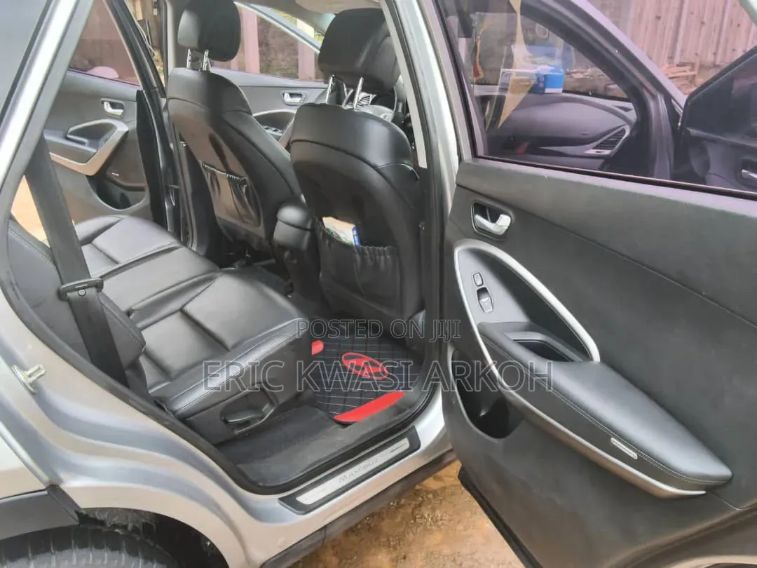 Hyundai Santa Fe 2015 Silver