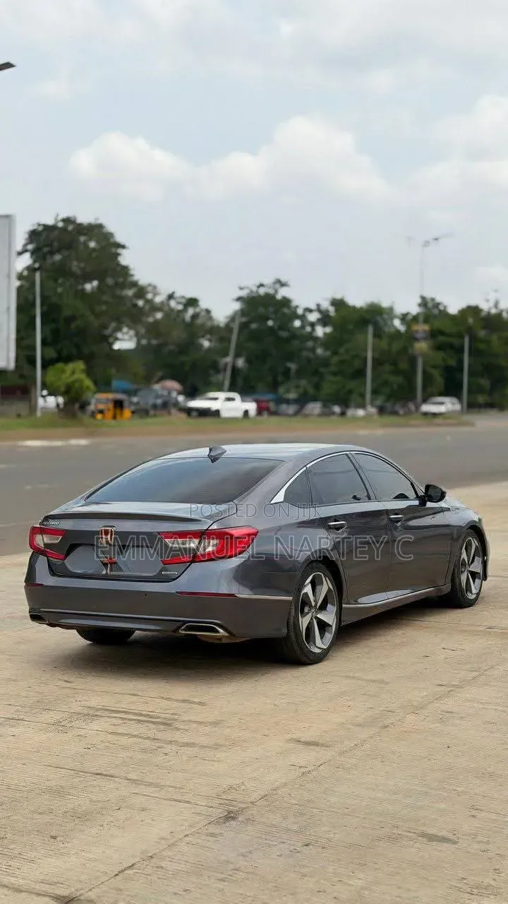 Honda Accord 2019 Gray