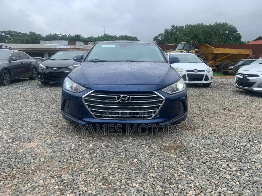 Hyundai Elantra Limited Sedan FWD (2.0L 4cyl 6A) 2017 Blue