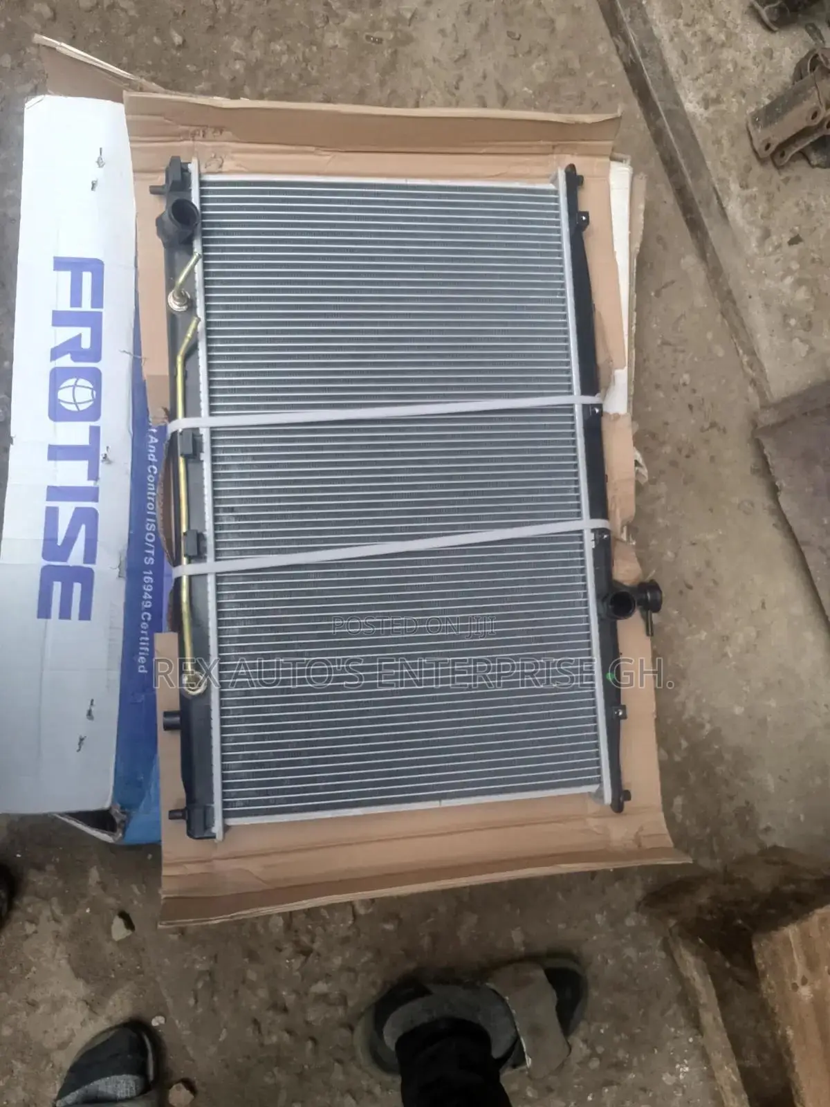 Santa Fe 2008,2009/ Radiator Tank